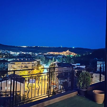 Unique Studio- Great Balcony And View! Parking Possibility! Veliko Tărnovo Exteriör bild